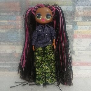 L.O.L. Surprise! Remix Honeylicious Fashion Doll